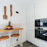 Four Seasons In Apartman *