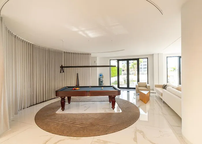 Four Seasons In Apartamento Funchal (Madeira)